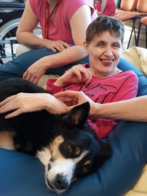 Ukázková hodina canisterapie
